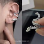 1 Pair Non-pierced Dragon Ear Cuffs - Image 3